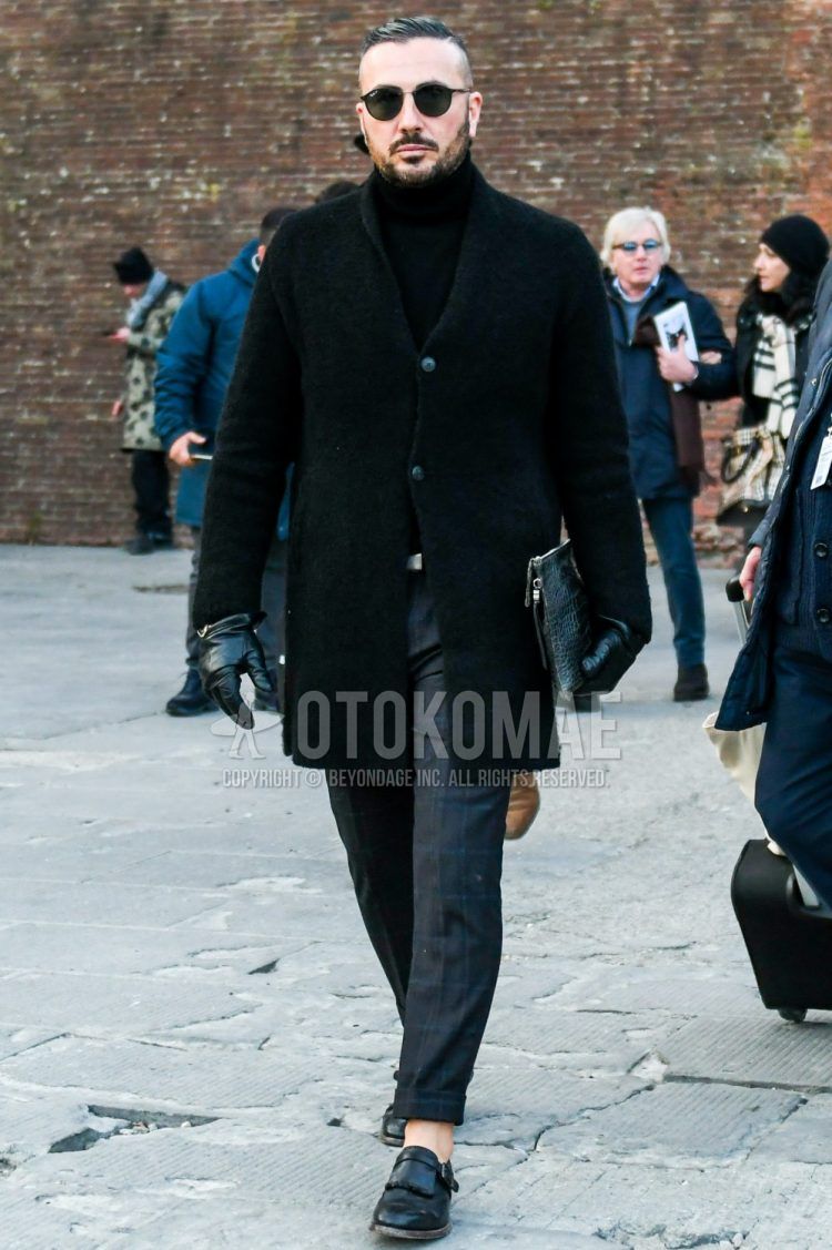 Men's coordinate and outfit with plain sunglasses, plain black chester coat, plain black turtleneck knit, gray checked slacks, black monk shoes leather shoes, plain black clutch bag/second bag/drawstring.