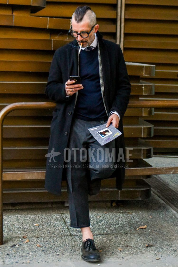 黒コート コーデ メンズ特集 注目の着こなしとおすすめアイテムを紹介 メンズファッションメディア Otokomae 男前研究所 ページ 7 ページ 7