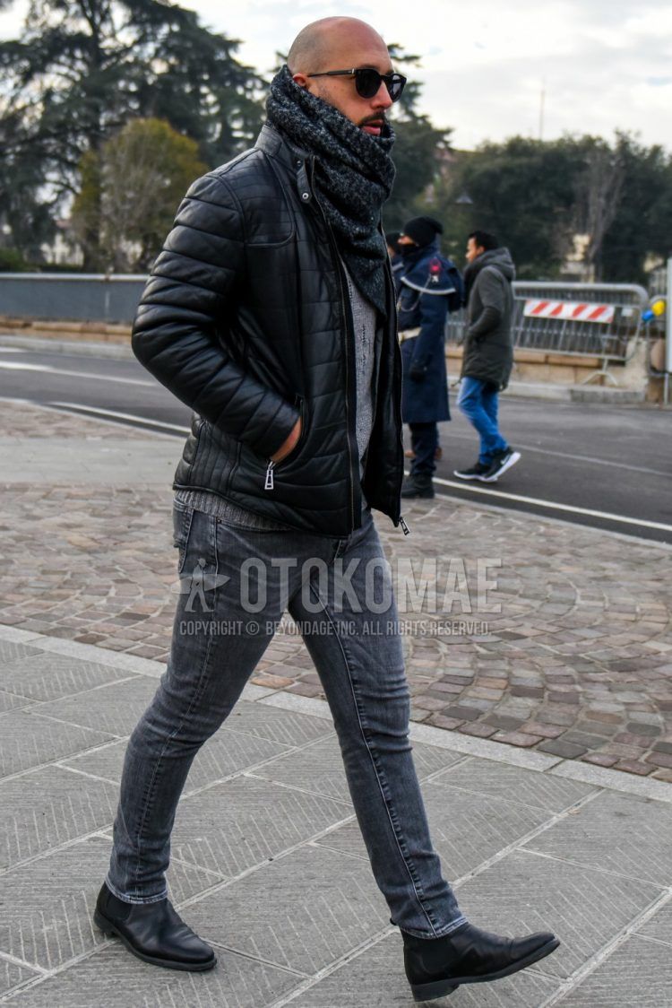 モノトーン コーデ特集 冬の装いに磨きをかけたスタイリッシュな大人メンズの着こなし紹介 メンズファッションメディア Gov ページ 3