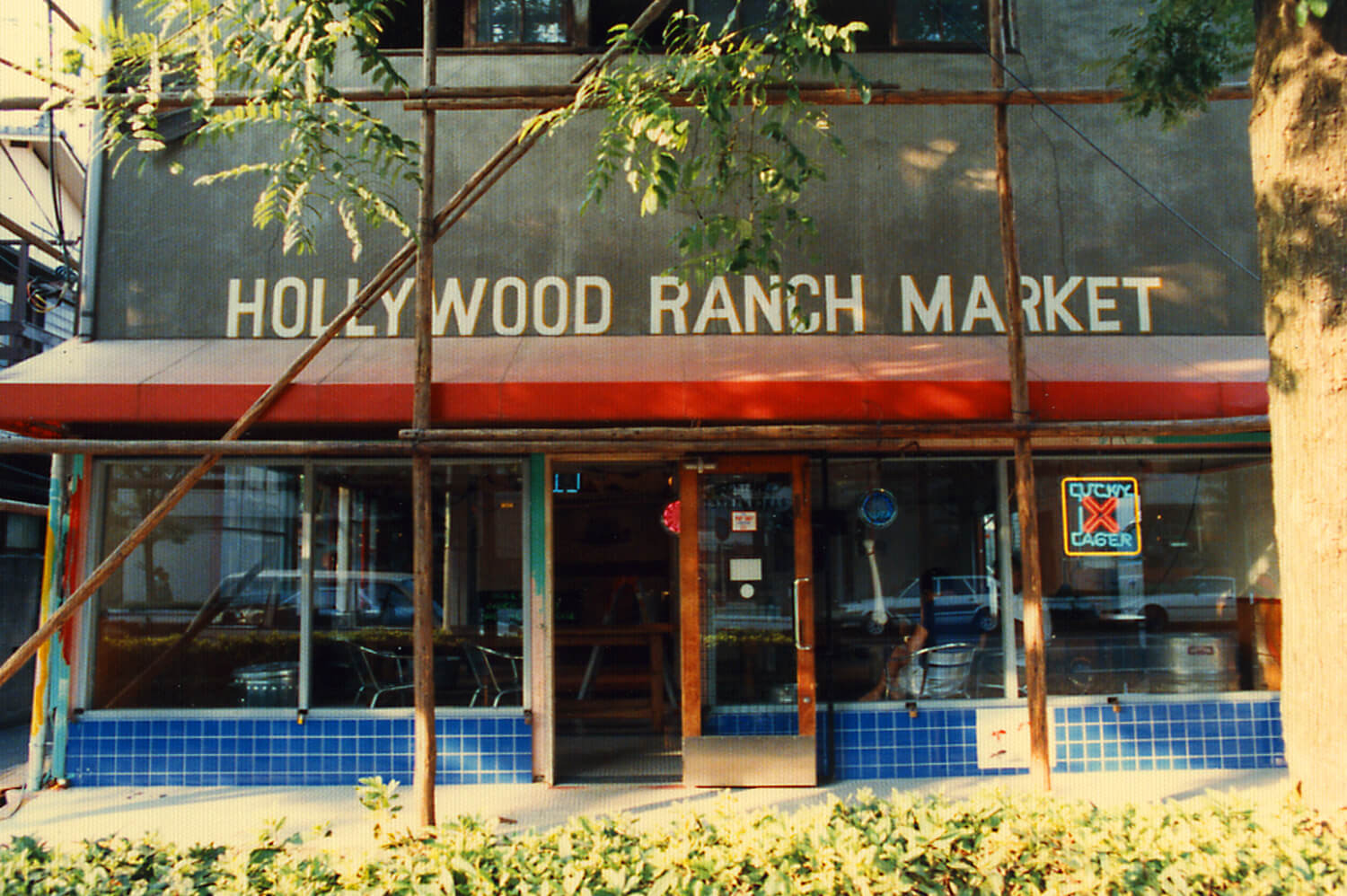 HOLLYWOOD RANCH MARKET ハリウッド ランチ マーケット