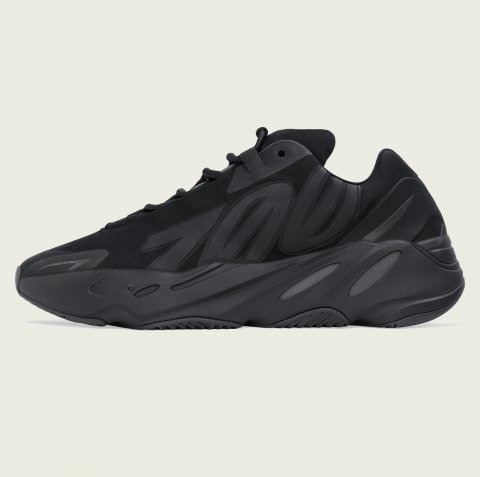 The new YEEZY BOOST 700 model "MNVN BLACK" has bungee laces for easy on/off.
