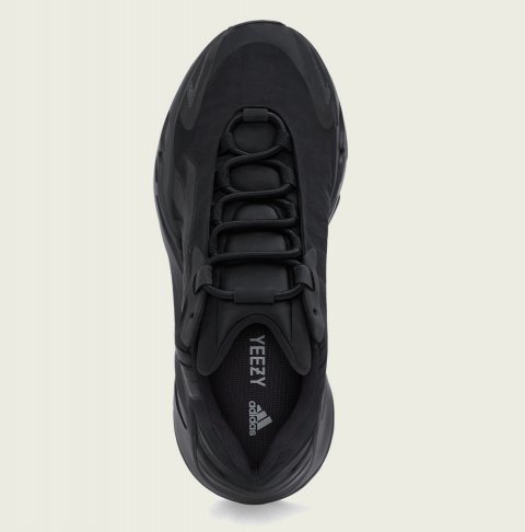 The new YEEZY BOOST 700 model "MNVN BLACK" has bungee laces for easy on/off.