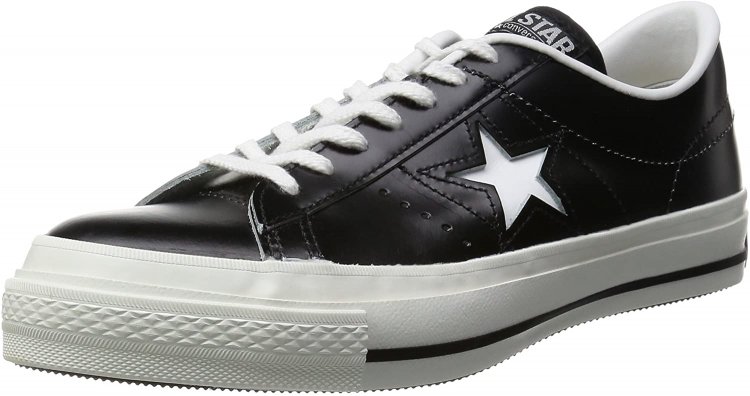 Converse's leather model 4: "One Star," with its superior texture and toughness that is addictive.