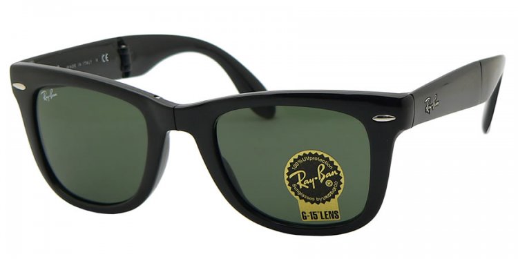 Ray-Ban Wayfarer sunglasses