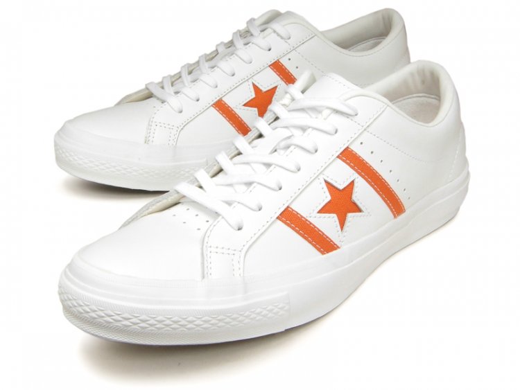 Recommended Converse "Jackstar" model 3: "Stars & Bars Leather White/Orange for a fresh summer image.