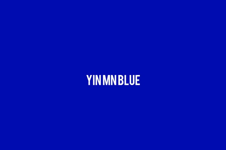 The hottest blue to incorporate into your 2020 summer outfits (3) "Ying Ming Blue," the first new blue in 200 years, has appeared like a comet.