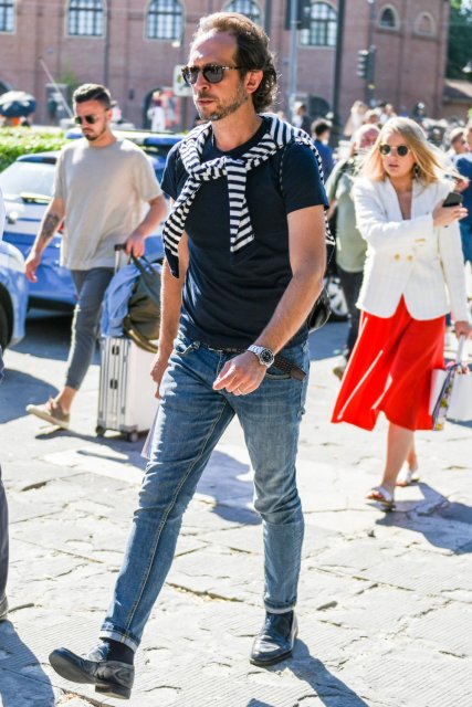 Men's early summer coordinate (3): On days when there is a temperature difference between daytime and after dark, we recommend wearing a cardigan over the shoulders, which can also be used as an outer layer!