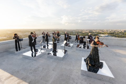 フェンディがサンタ・チェチーリア国立アカデミアと共に、イタリア文明宮から届ける「アート、ファッション、そして音楽を通じた再生」