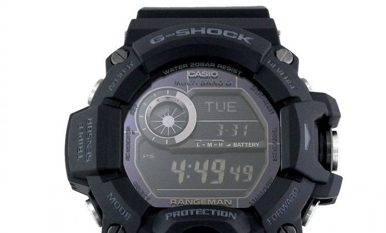 男心をくすぐるG-SHOCK「レンジマン」の視認性の高いメカニカルなフェイス