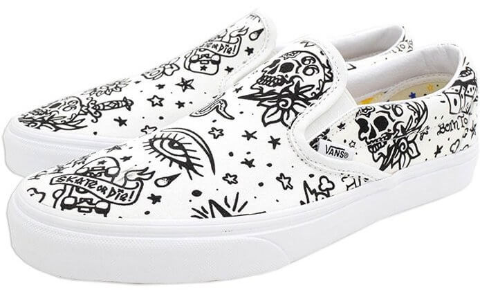 The Vans Classic Slip-on, a fashionable tattoo image even in its natural color, can be uniquely customized!