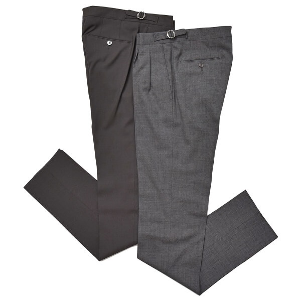 ジャケパンスタイルに取り入れたいドレッシーな「スラックス」を紹介