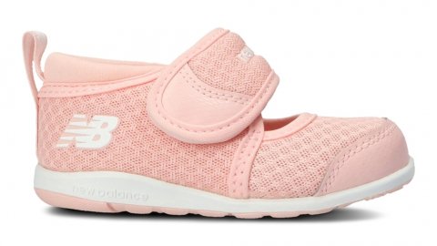 (3) KIDS SANDAL & SUMMER SHOES for the whole family to enjoy New Balance sandals
