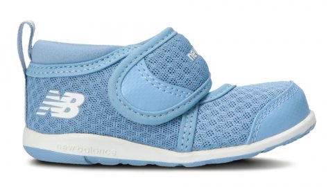(3) KIDS SANDAL & SUMMER SHOES for the whole family to enjoy New Balance sandals