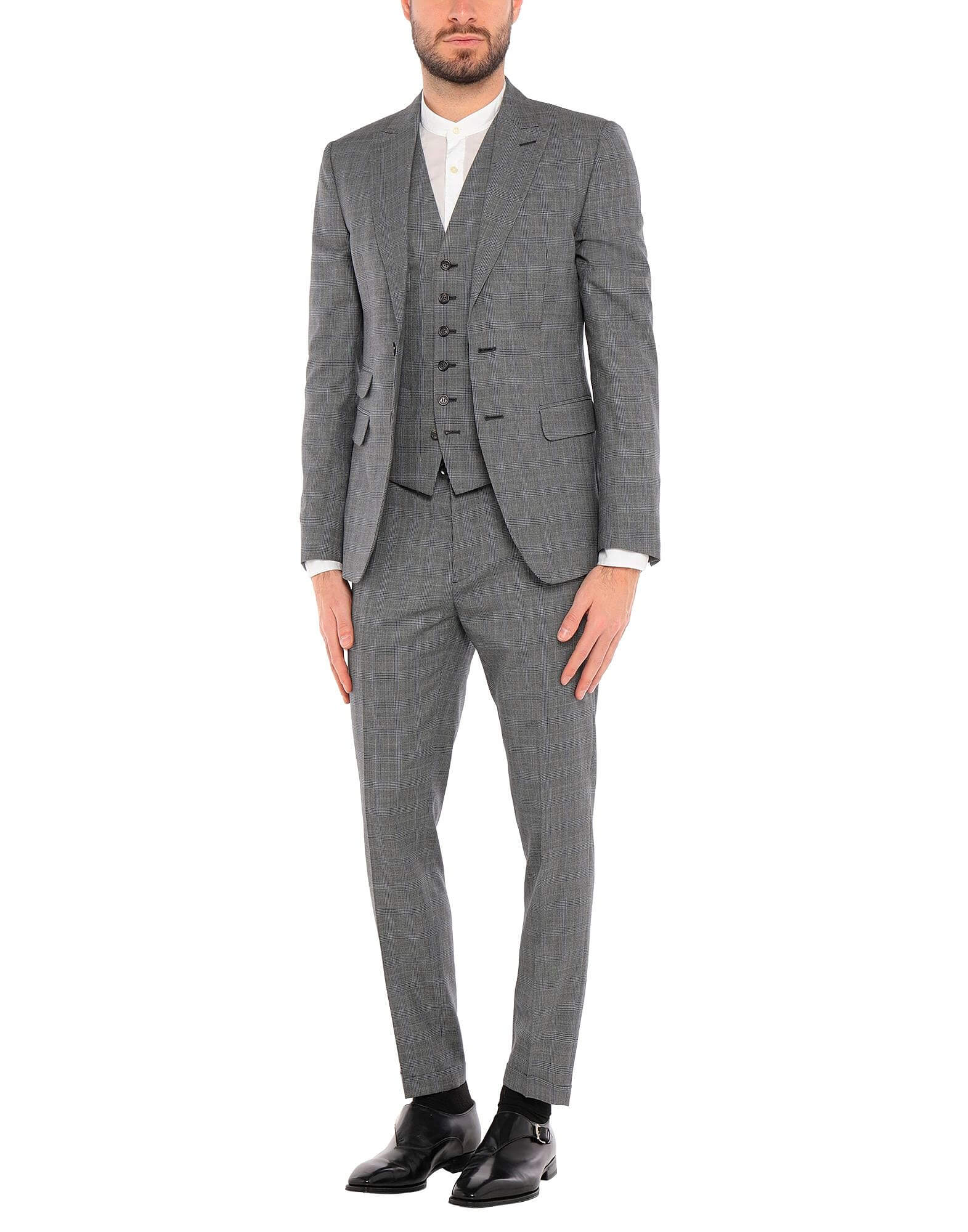 グレースーツの粋な着こなし 21最新 メンズファッションメディア Otokomae 男前研究所 ページ 9 ページ 9