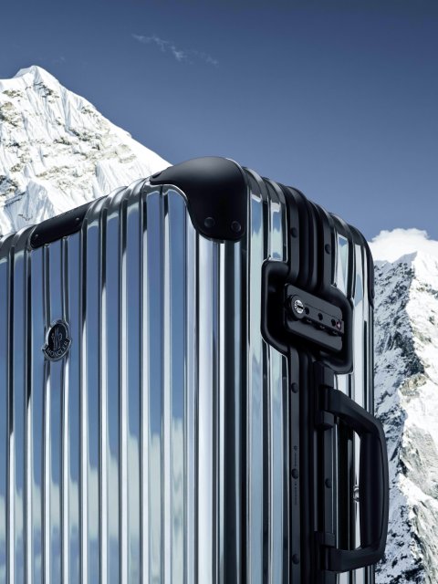 Moncler and Rimowa release new luxury suitcase "Reflection"!