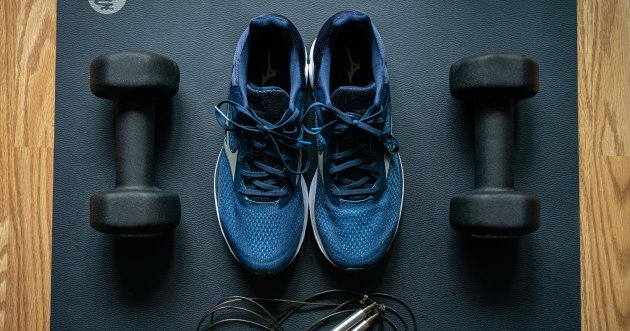 How to choose the best shoes for strength training? A thorough explanation of the benefits and recommended shoes!