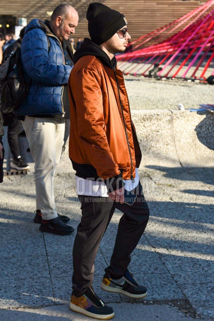 スウェットパンツ コーデ メンズ特集 スポーティーな着こなし おすすめアイテムを紹介 メンズファッションメディア Amazonian Museum Networkshops 男前研究所 ページ 4 ページ 4