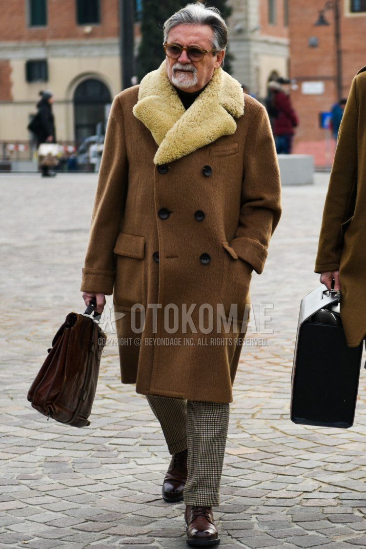 ブラウンコート コーデ メンズ特集 大人の渋さと色気を醸した着こなし アイテム紹介 メンズファッションメディア Medzdravshops 男前研究所 ページ 6 ページ 6