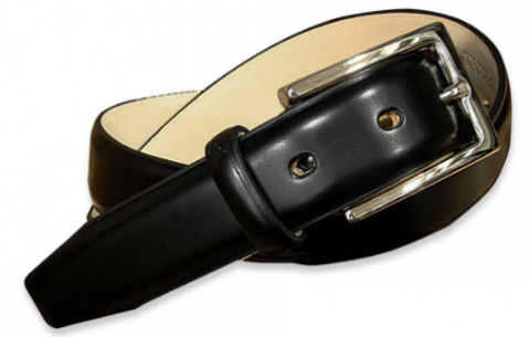 How to choose a leather belt (2) "The presence or absence of stitching and color are also important factors."