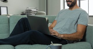 リモートワークする平日から家で過ごす休日まで！在宅時間を充実させるアイテムをシーン別に紹介