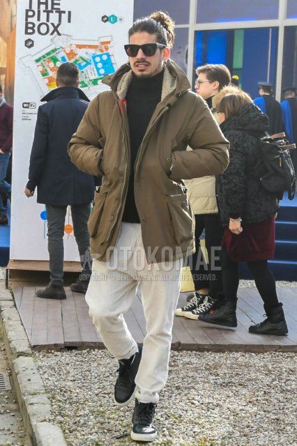 Men's winter coordinate and outfit with solid color sunglasses, solid color beige down jacket, solid color black turtleneck knit, solid color white winter pants (corduroy,velour), and black high cut sneakers.