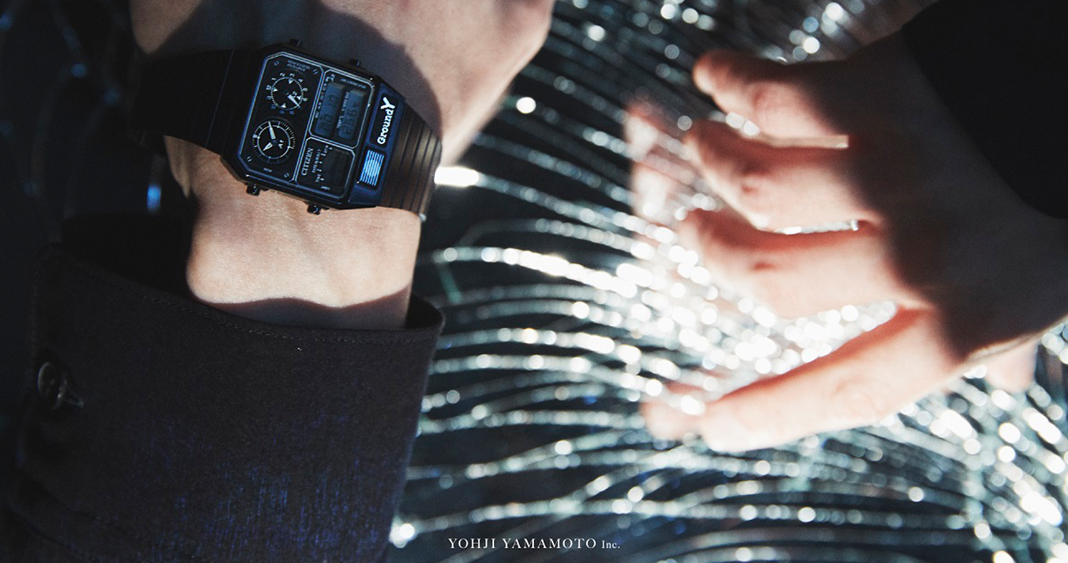 Ground Yがブランド初の腕時計をシチズンとのコラボで発表！黒に包まれた名作「ANA–DIGI TEMP」を200本限定で販売 |  メンズファッションメディア OTOKOMAE / 男前研究所