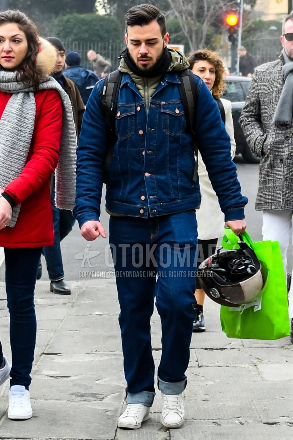 デニムオンデニム メンズ コーデ特集 武骨なイメージを増幅させた着こなし おすすめアイテムを紹介 メンズファッションメディア Sciaky ページ 4sciaky 男前研究所 ページ 4