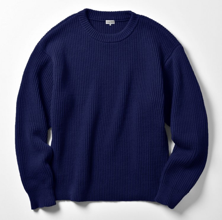 GENTLEMANNew navy knit "GENTLEMAN PROJECTS Wooster sweater" that you should have one in your closet.