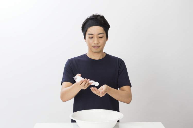Bulkohm's recommended skincare method 3: "Don't forget to finish off your skin! Keep moisture and "protect" your skin."