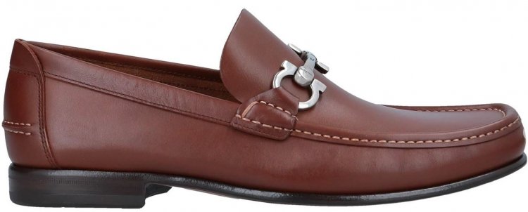 Salvatore Ferragamo(サルヴァトーレ フェラガモ) 茶色 ローファー