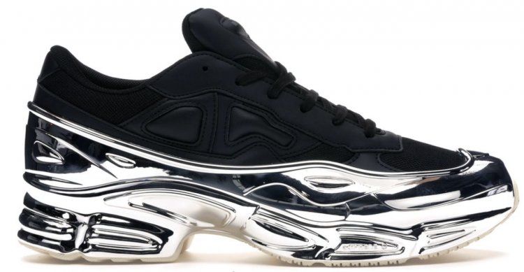 adidas by RAF SIMONS(アディダス バイ ラフシモンズ) ちょい派手なスニーカー OZWEEGO