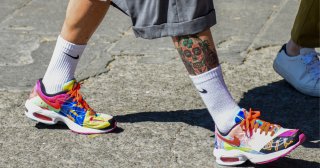ショートパンツスタイルや足首出しスタイルにアクセントをプラスするソックス特集！