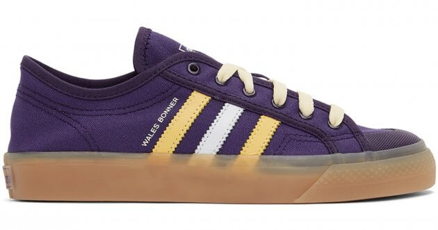 Retro Face Sneakers Special! Selected picks of recommended items that stand out with just the right amount of individuality.