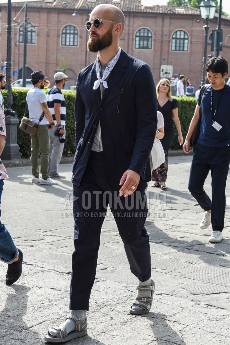 サンダル 靴下 メンズコーデ特集 ダサい を回避する洒落た着こなしを徹底検証 メンズファッションメディア Sciakyshops 男前研究所 ページ 4 ページ 4