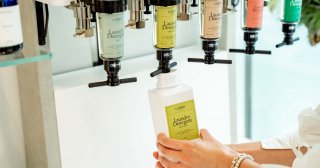 TATRAS CONCEPT STORE ⻘⼭店に、ナチュラル洗濯用洗剤「LIVRER ランドリーディタージェント」の量り売りスタンドが登場！