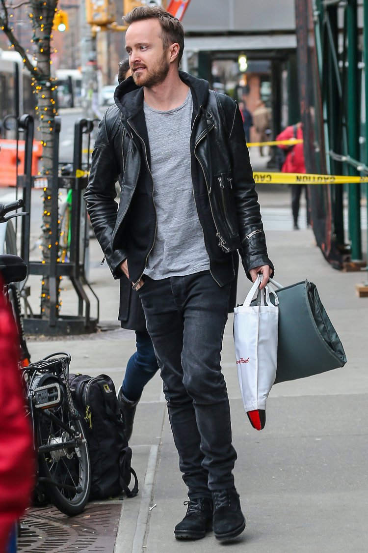 Exclusive... Aaron Paul Goes Shopping In NYC