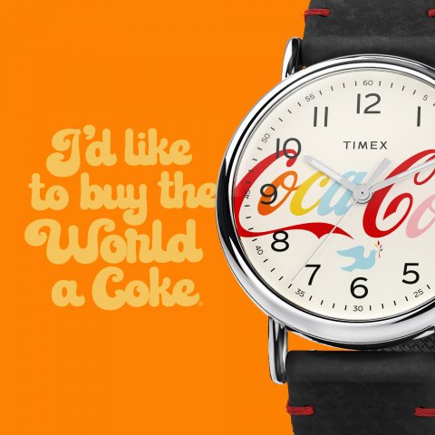 世界初！？「タイメックス × コカ・コーラ」のコラボウォッチが買える時計の自動販売機が渋谷ロフトに出現
