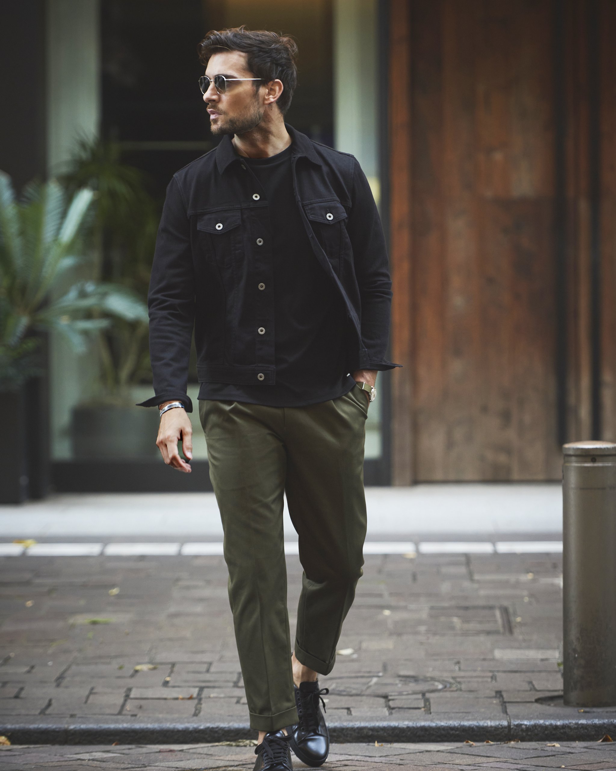 Black Blazer with Olive Pants Outfits For Men (40 ideas & outfits) |  Lookastic