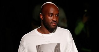 オフ ホワイトの創業者でありルイ ヴィトンのデザイナーを務めるヴァージル・アブロー氏が逝去