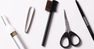 メンズ眉毛を整えるのに必須のグッズはこの5つ！選び方&おすすめ商品を紹介