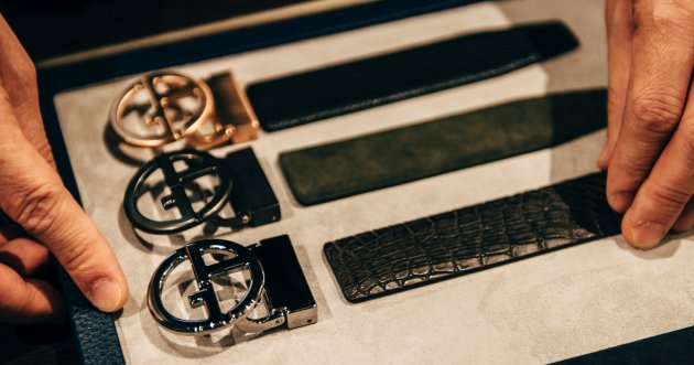 What is the Giorgio Armani custom-made belt to choose for a holiday gift?