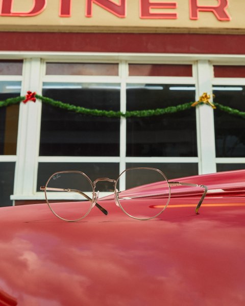 Ray-Ban reissues the legendary Burbank model for its 2021 "You're On" holiday campaign!