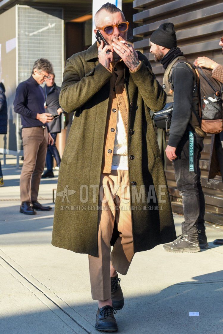 ロングコートのメンズコーデ特集 海外着こなし97枚から選び方やスタイリングのコツをピックアップ メンズファッションメディア Ajsgemshops 男前研究所 ページ 8 ページ 8