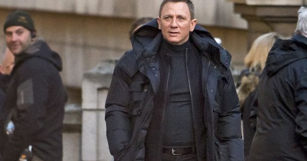 ジェームズ・ボンドの愛用品「007 スペクターの重要シーンで履いてたブーツといえば？」