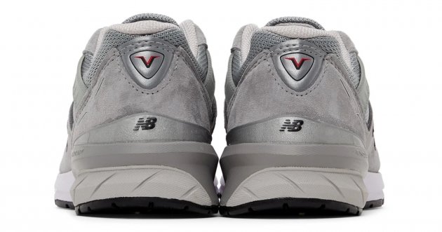 What is New Balance’s classic sneaker, which celebrates its 40th anniversary this year?