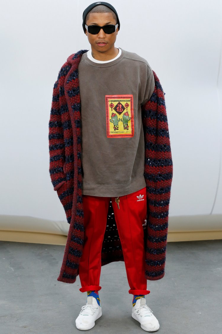US singer Pharrell Williams poses during a photocall before the French fashion house Chanel Fall/Winter 2017-2018 women's ready-to-wear collection show during Fashion Week in Paris