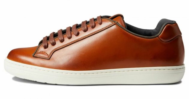 10 sneakers by leather shoe makers that will set you apart from the youngsters!