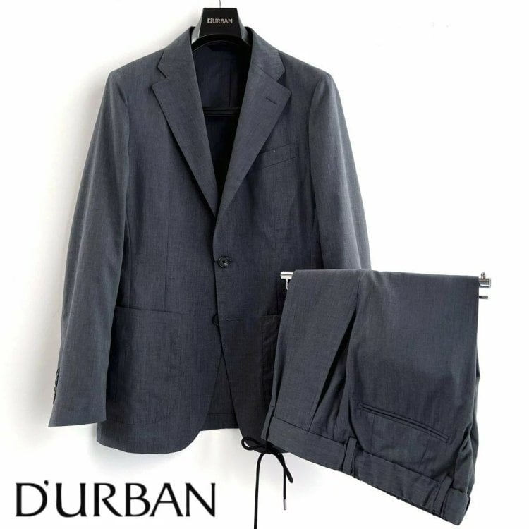 おすすめのグレー セットアップ「D'URBAN(ダーバン) リネン混セットアップスーツ」