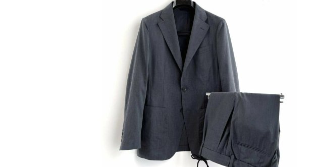 Five gray set-up suits with excellent usability