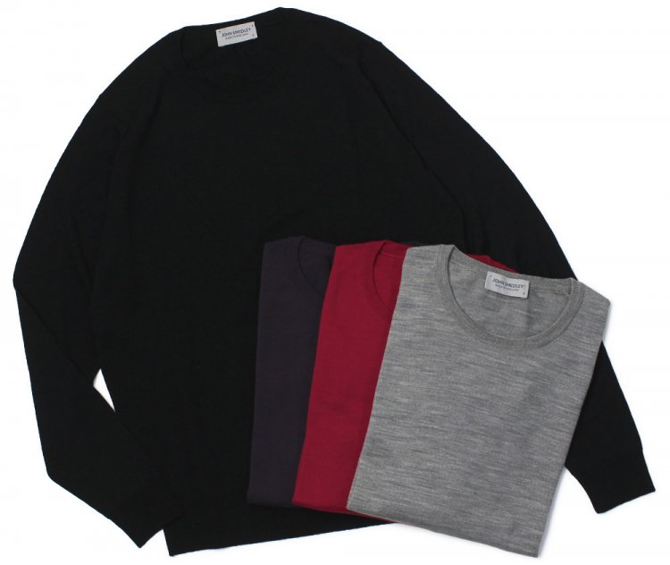 If you want to match, for example, knitwear like this " JOHN SMEDLEY Crew Neck Knit